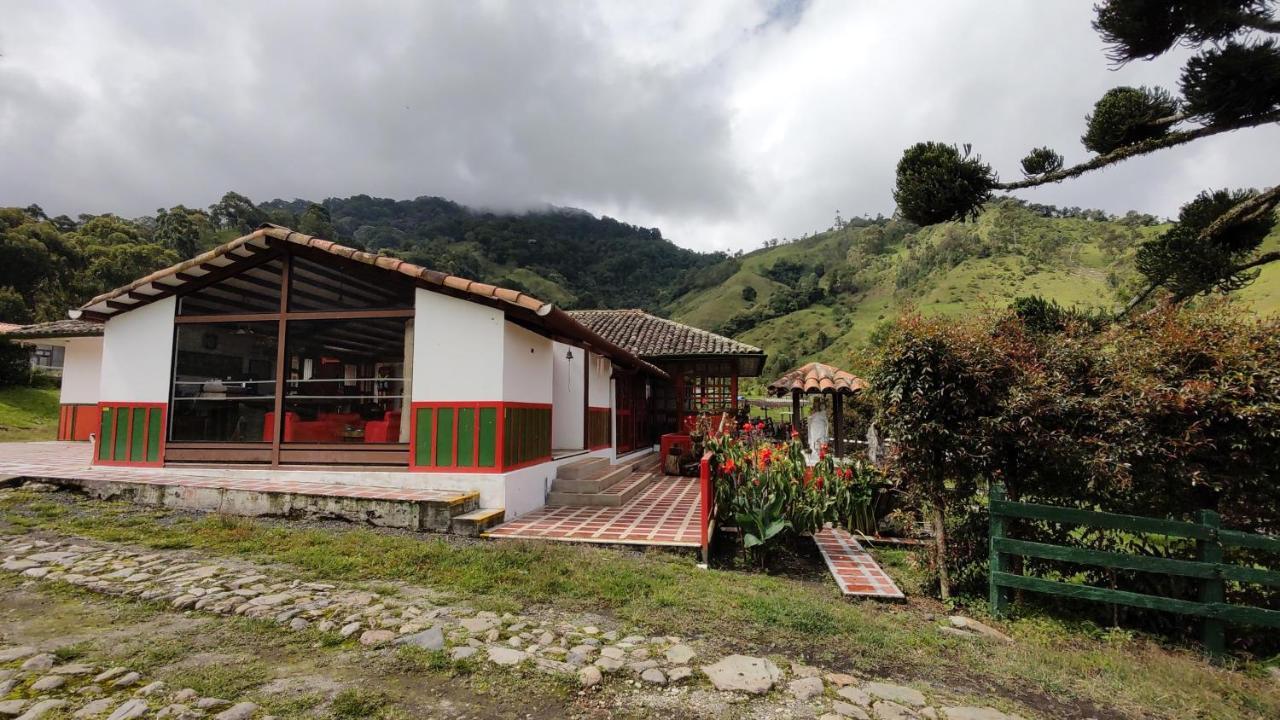 Ecohotel Pinohermoso Reserva Natural Salento Eksteriør bilde